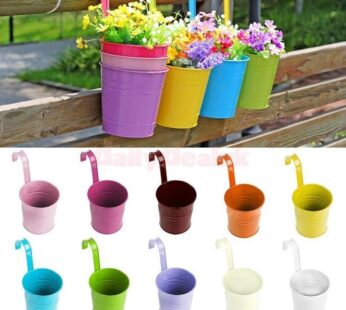 BLUMENTOPF MIT HAKEN