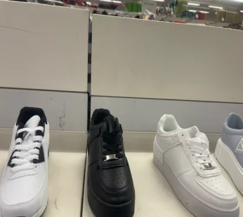 Trendige Sneaker Kollektion