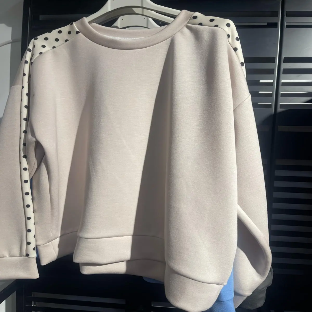 Damen-Sweatshirt mit Punkten