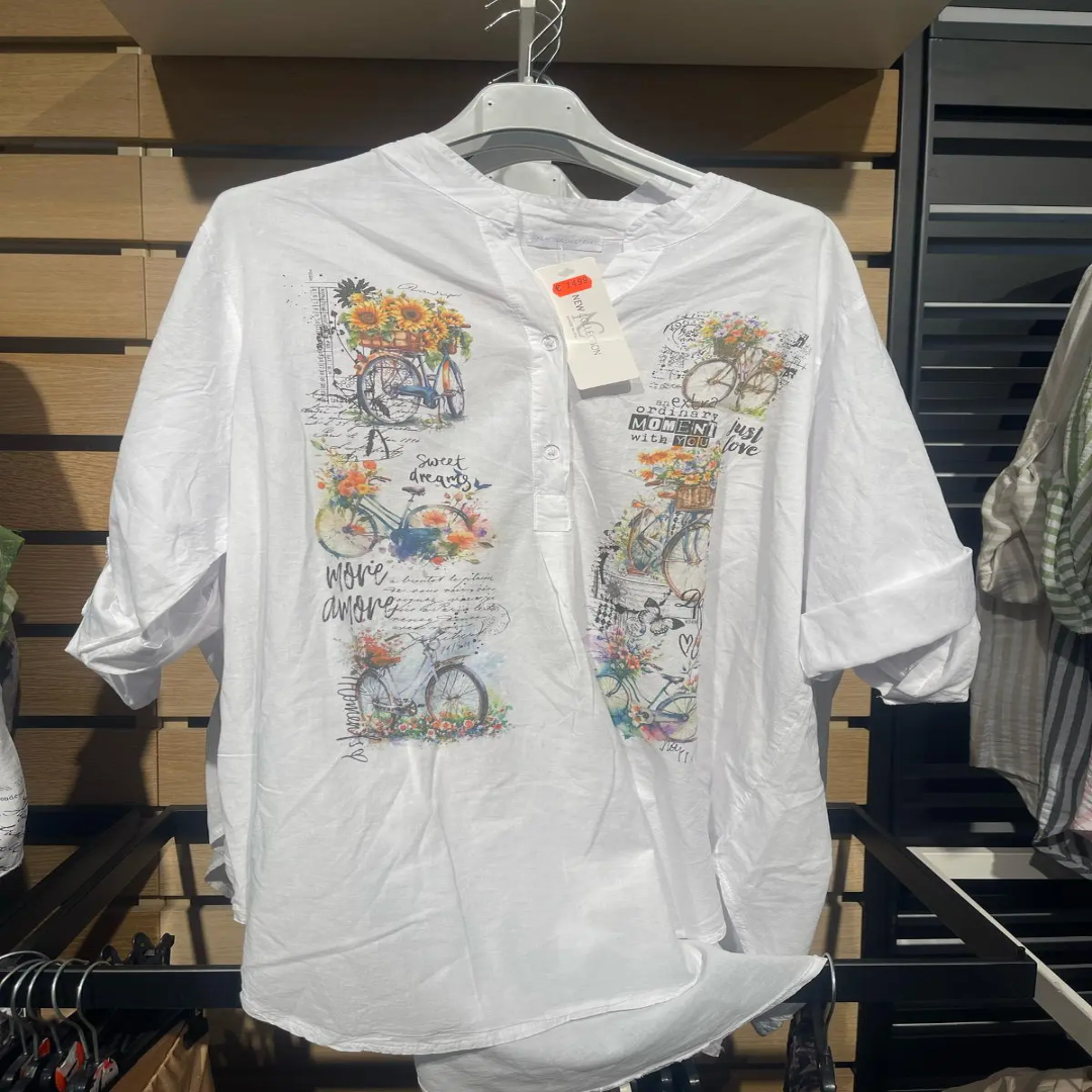 Weiße Damenbluse mit Fahrrad-Print